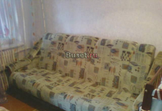 Обычный раскладной диван в хорошем состоянии Москва