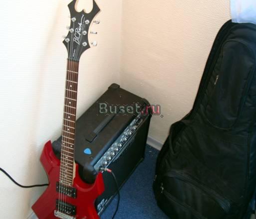 Электрогитара B.C.Rich и комбик Line 6 Москва