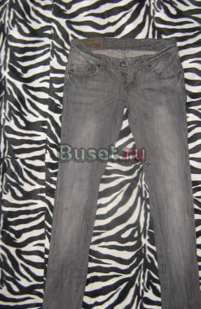 Джинсы stradivarius(узкачи) Санкт-Петербург