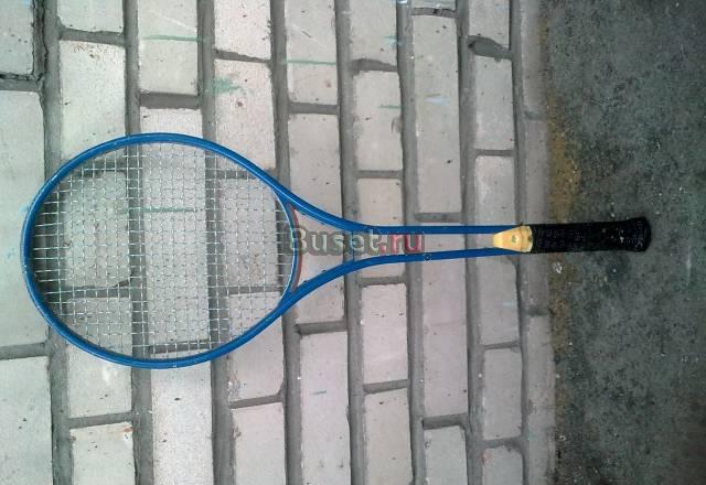 Продам тенисную рокетку Санкт-Петербург