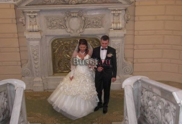 Шикарное свадебное платьешилось на заказ Санкт-Петербург