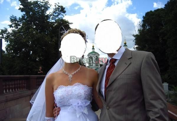 Свадебное платье 46-48 размер + фата,подъюбник с 3 Москва