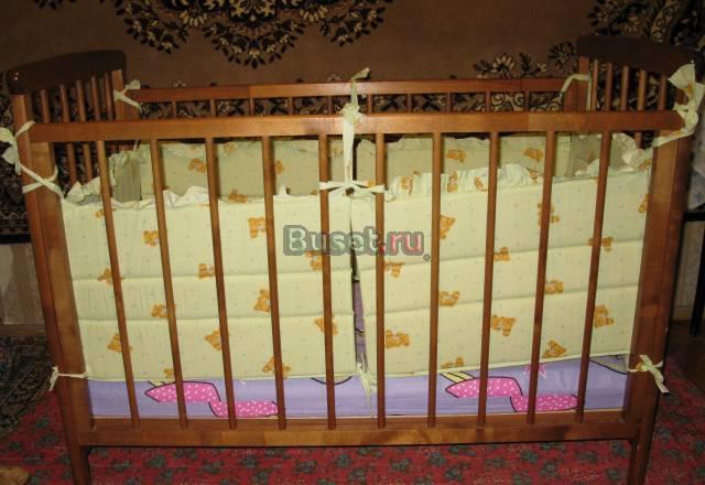 Детская кроватка за 1800р,Матрац.Бортики Москва