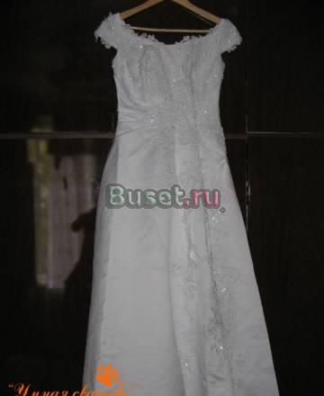Элегантное свадебное платье Москва
