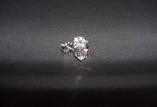 Серьги-пусеты с бриллиантами 0.94 карата Москва