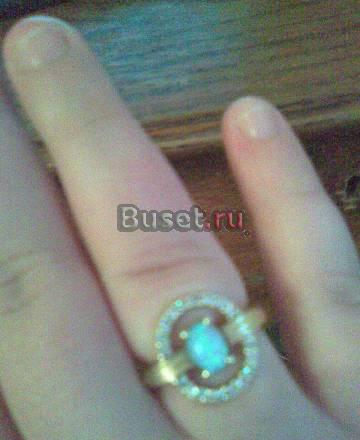 Продам кольцо 14 карат с брилиантами Москва