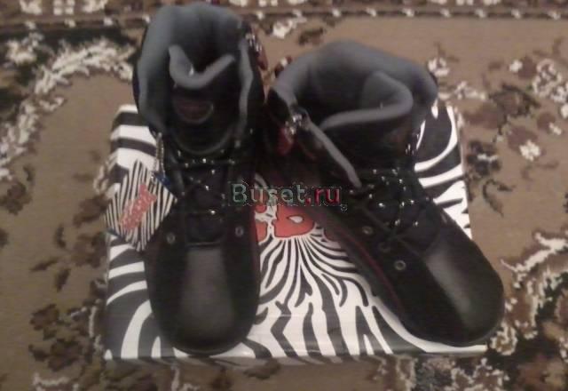 Продам ботинки зебра Москва