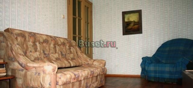 Посуточно 1-к.кв.м. Новочеркасская Санкт-Петербург