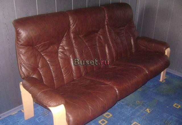 Кожа+дерево высокая спинка с подголовниками Санкт-Петербург