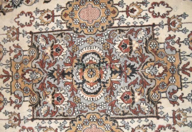 Ковер шерстяной 2.20м на 3м Москва