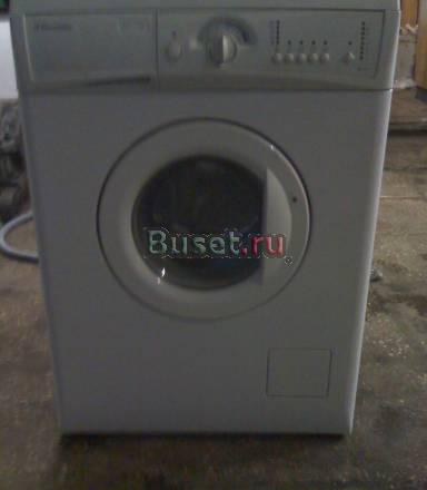 Стиральную машину Электролюкс EW1075 Москва