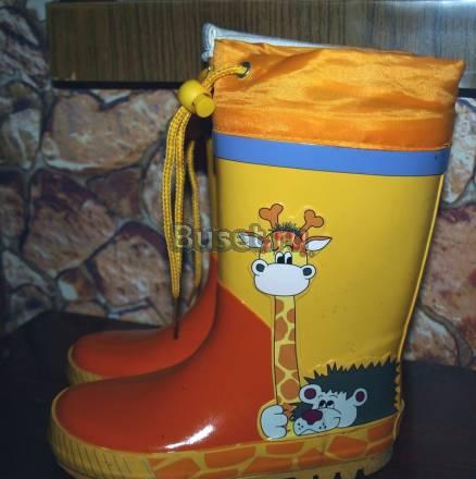 Резиновые сапоги Москва