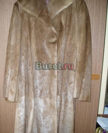 Шубы в отличном состоянии очень дешево отдаю Москва