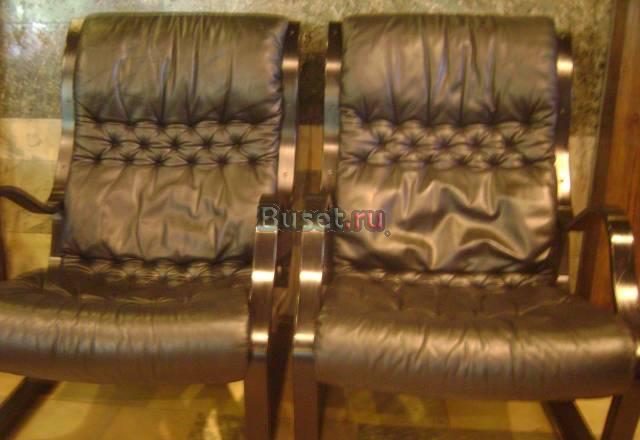 Пара кожаных  кресел  из Финляндии Санкт-Петербург