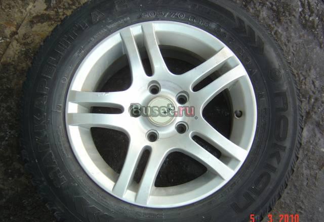 Литьё для Toyota Camry R15+шиповка Nokia Москва