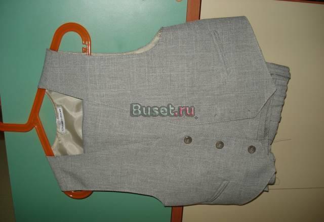 Продаю костюм для мальчика Москва