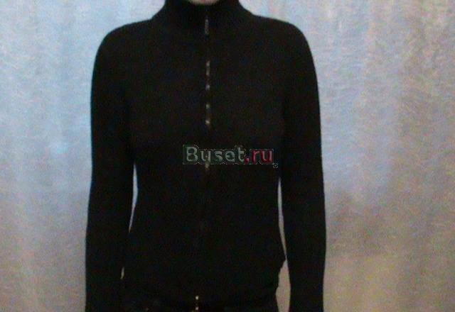 Продам новую шерстяную кофту на молнии Санкт-Петербург
