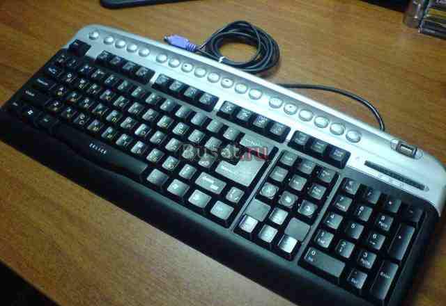 Oklick 320M silver+USB Москва