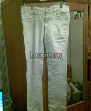 Джинсы Zara  за 100 р Москва
