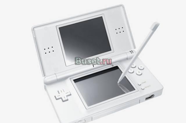 Продается Nintendo DS Lite серебрянная Санкт-Петербург
