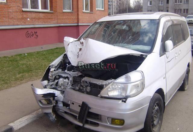 Автомобиль битый Москва