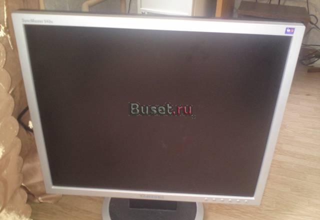 Продам монитор Samsung б/у Санкт-Петербург