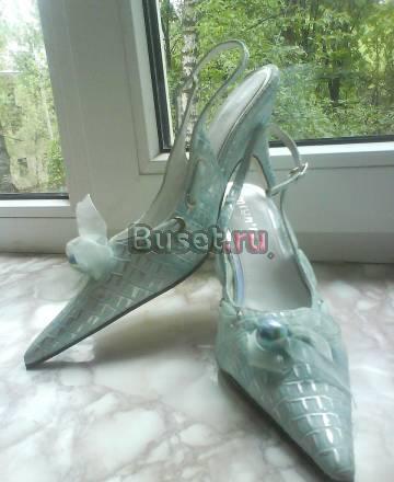 Небесно-голубые туфли без пятки рр 38 и 40 Москва