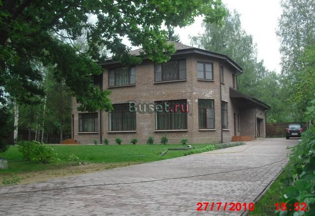 Продам коттедж 65000000 руб Москва