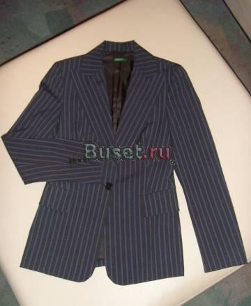 Брючный костюм классический, Италия, Benetton Москва
