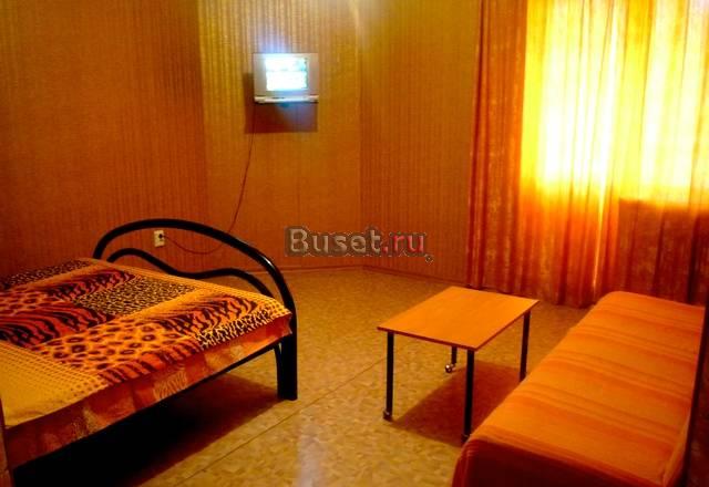 Сдаю посуточно 1 к.кв.м.Ладожская Санкт-Петербург