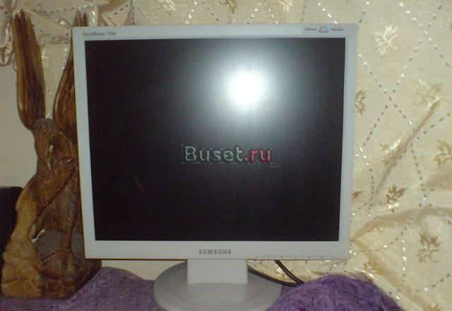 Ж/к 17" Samsung 710N в идеальном состоянии Санкт-Петербург