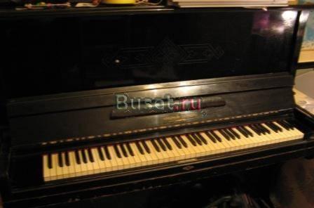 Продам пианино "красный октябрь" Всеволожск