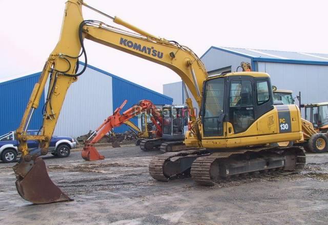 Экскаватор на гусеничном ходу Komatsu PC130 Санкт-Петербург