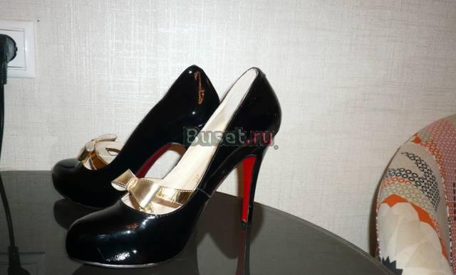 Женские туфли Christian Louboutin на р.37, новые Москва