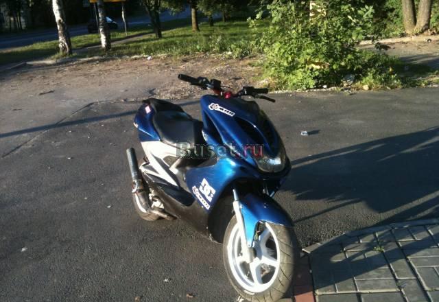 Продам скутер yamaha aerox за 40000Р Санкт-Петербург