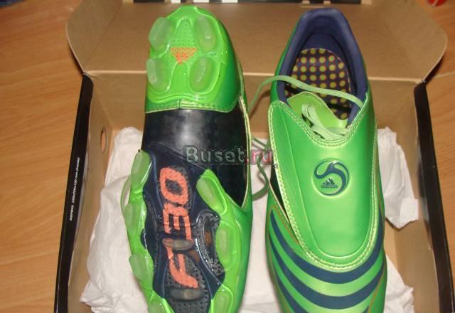 Продаю бутсы Adidas F30 зеленые Москва