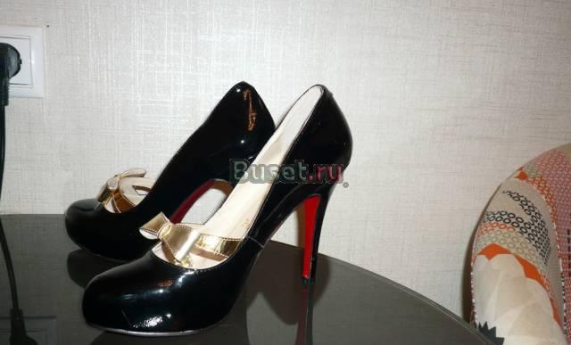 Женские туфли Christian Louboutin на р.37, новые Москва