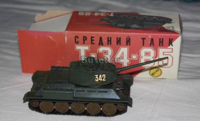 Танк Т-34 Москва