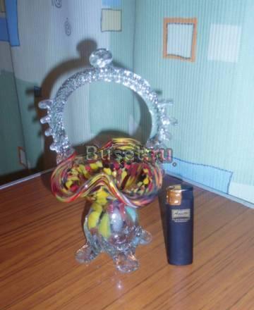 Небольшая ваза из цветного стекла Москва