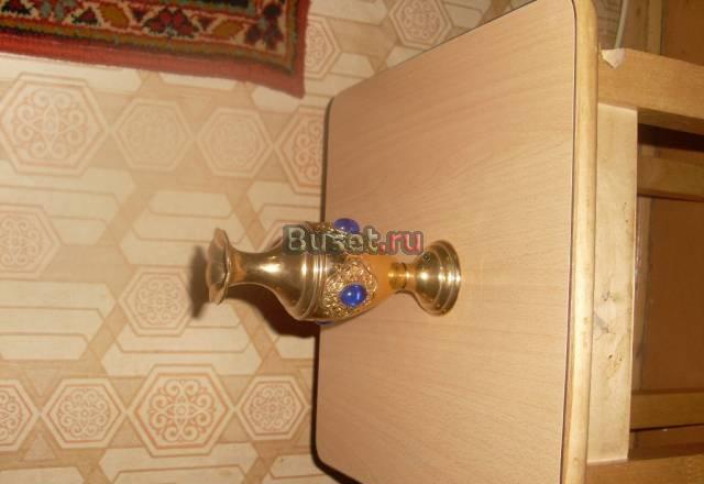 Вазочка покрыта золотом Калуга