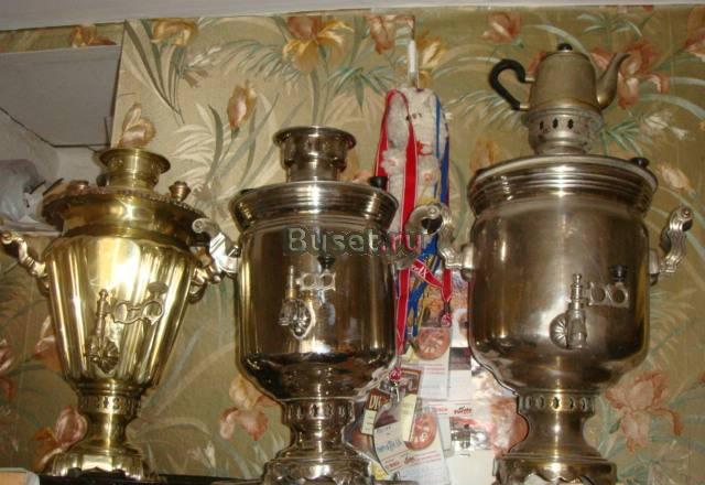 Самовар старинный угольный, подстаканники, утюги Москва