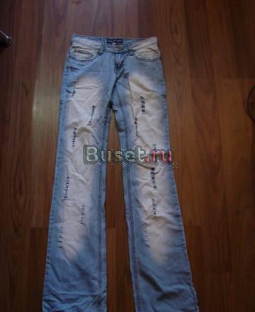 Джинсы светлые Санкт-Петербург