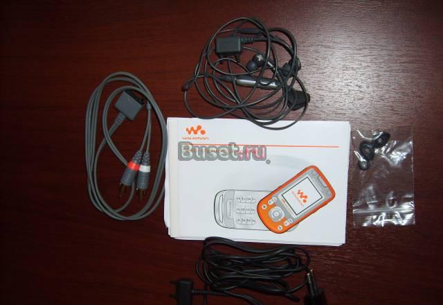 Аксессуары от сотового телефона Sony Ericsson W550 Москва