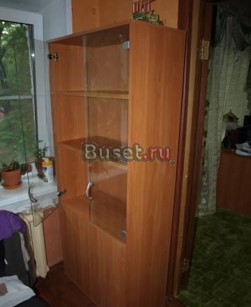 Шкаф книжный со стекянными дверями Москва