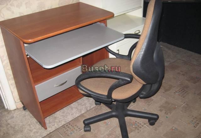 Компьютерный стол+кресло Москва