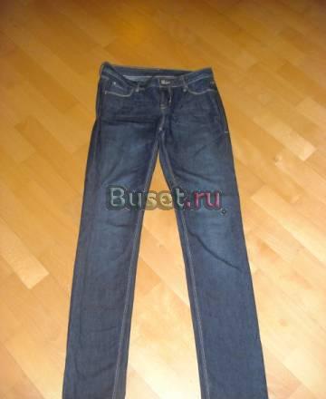 Новые джинсы Levis р.25/32 Москва