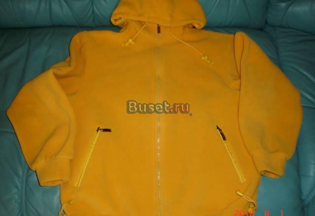 Ковта-куртка флисовая с капюшоном Санкт-Петербург