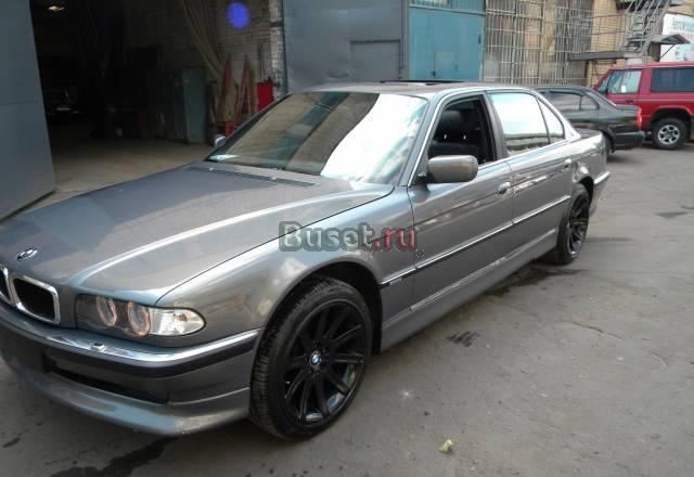 BMW 7er, 2000 Москва