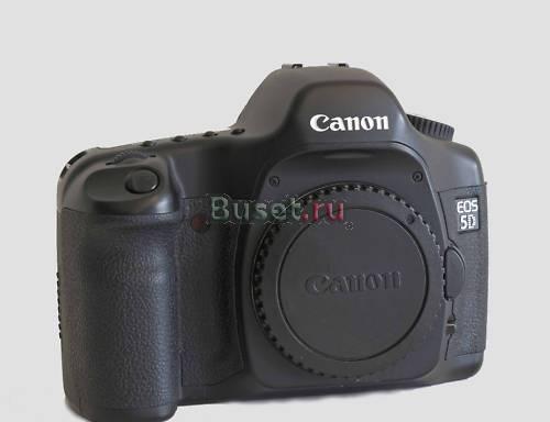 Canon 5D. На гарантии. Комплект Москва