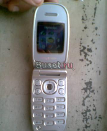 Продаю SonyEricsson Z300i Москва